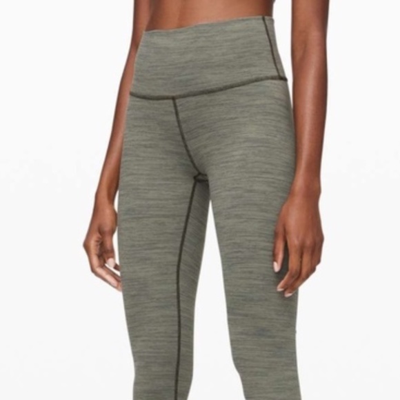 Lululemon Wunder Under Crop High Rise - Picture 1 of 4